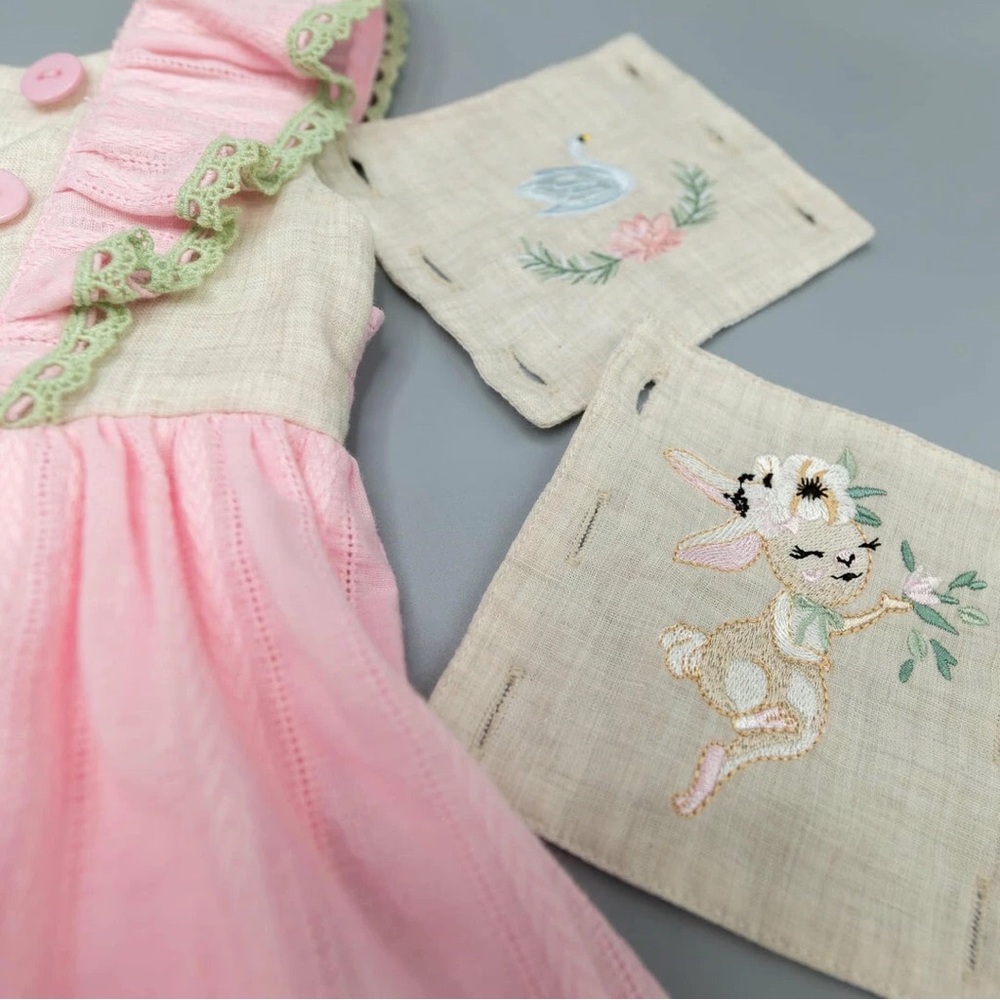 Dress - Picture 6 of 6